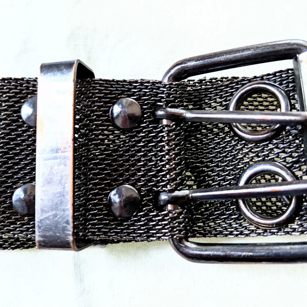 Silver Metallic, Moto, Unisex, Adjustable Belt from London. W 42", H 1.5" HP! - Picture 3 of 7